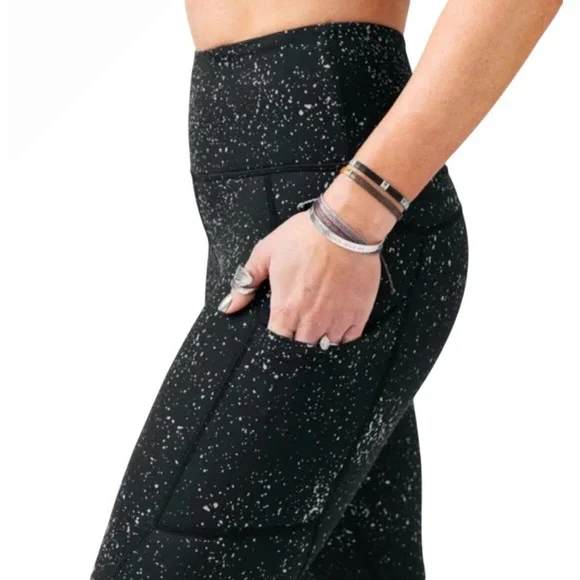 Zyia Active Black‎ Speckled High Waisted Pocket Leggings Size 6-8 - Picture 3 of 8